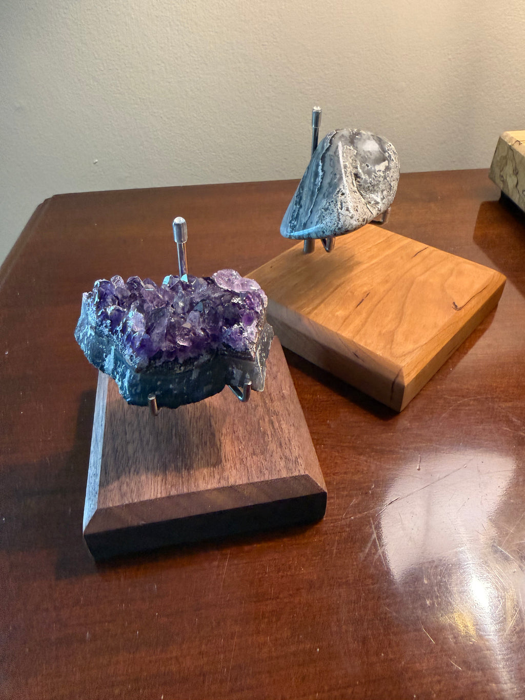 Crystal Holder